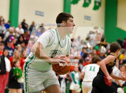 Thumbnail 1 in Wapahani @ Yorktown photogallery.