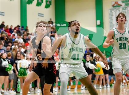 Thumbnail 2 in Wapahani @ Yorktown photogallery.