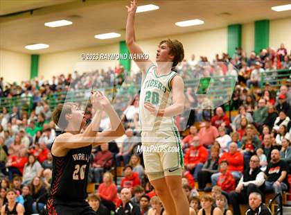 Thumbnail 3 in Wapahani @ Yorktown photogallery.