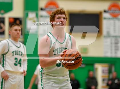 Thumbnail 3 in Wapahani @ Yorktown photogallery.
