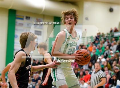 Thumbnail 1 in Wapahani @ Yorktown photogallery.