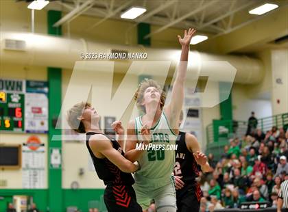 Thumbnail 2 in Wapahani @ Yorktown photogallery.