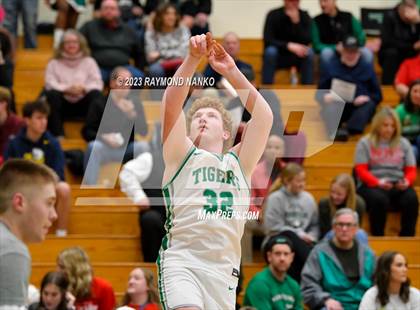 Thumbnail 1 in Wapahani @ Yorktown photogallery.