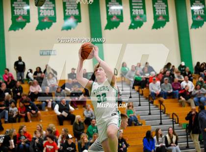 Thumbnail 1 in Wapahani @ Yorktown photogallery.