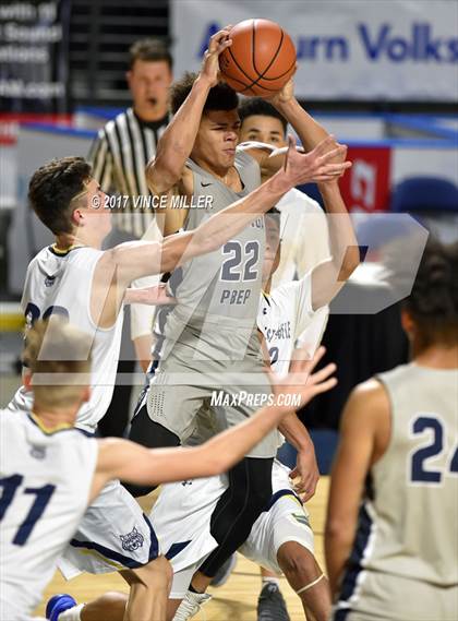 Thumbnail 1 in West Seattle vs. Gonzaga Prep photogallery.