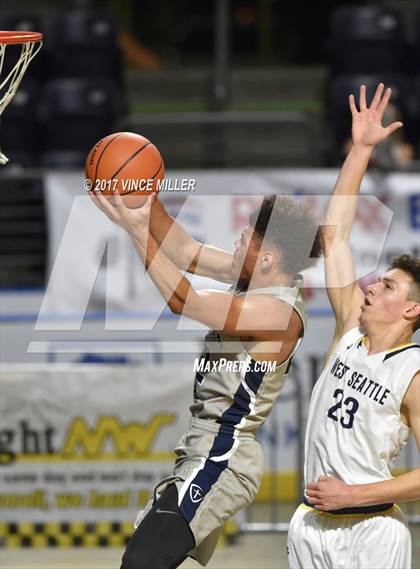 Thumbnail 1 in West Seattle vs. Gonzaga Prep photogallery.