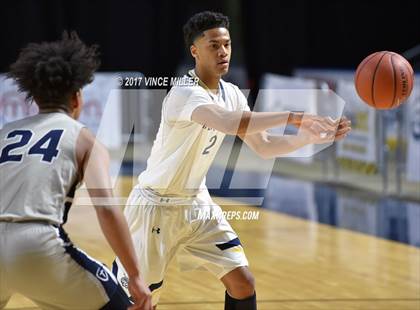Thumbnail 3 in West Seattle vs. Gonzaga Prep photogallery.