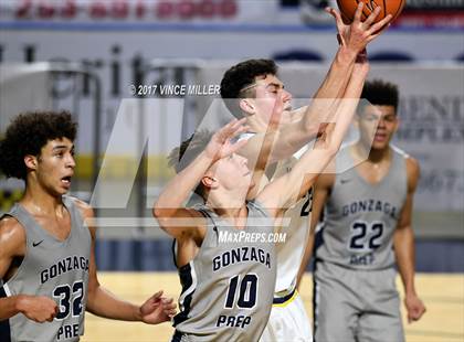 Thumbnail 2 in West Seattle vs. Gonzaga Prep photogallery.