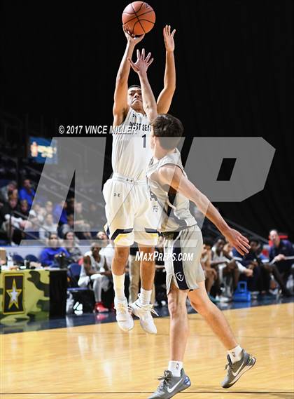 Thumbnail 3 in West Seattle vs. Gonzaga Prep photogallery.