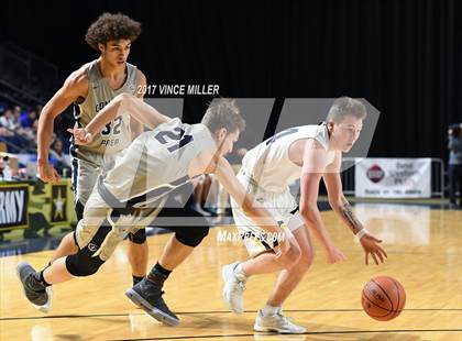 Thumbnail 3 in West Seattle vs. Gonzaga Prep photogallery.