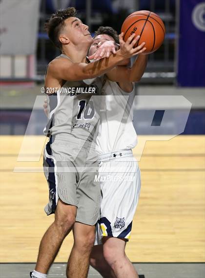 Thumbnail 2 in West Seattle vs. Gonzaga Prep photogallery.