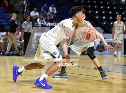 Thumbnail 2 in West Seattle vs. Gonzaga Prep photogallery.
