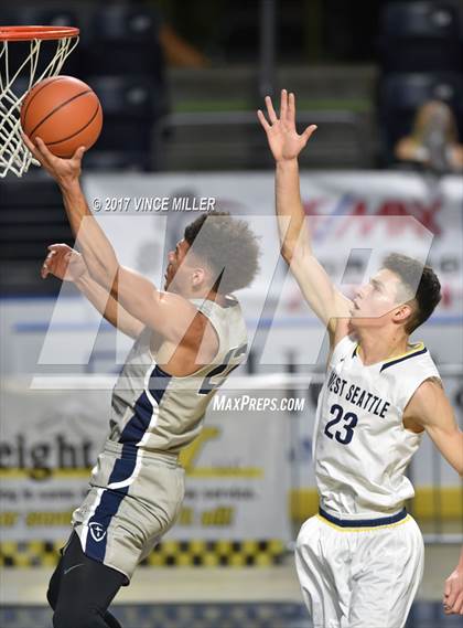 Thumbnail 2 in West Seattle vs. Gonzaga Prep photogallery.