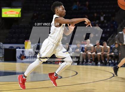 Thumbnail 3 in West Seattle vs. Gonzaga Prep photogallery.