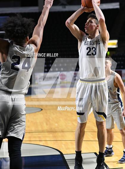 Thumbnail 3 in West Seattle vs. Gonzaga Prep photogallery.