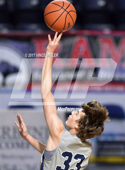 Thumbnail 3 in West Seattle vs. Gonzaga Prep photogallery.