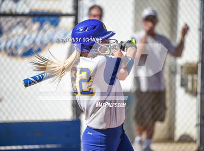 Thumbnail 2 in Grossmont @ Granite Hills photogallery.