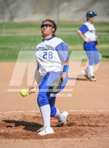 Thumbnail 1 in Grossmont @ Granite Hills photogallery.