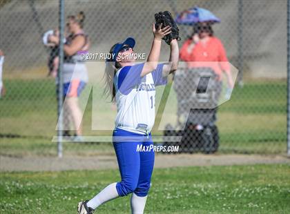 Thumbnail 2 in Grossmont @ Granite Hills photogallery.