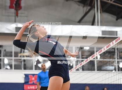 Thumbnail 1 in St. Martin's Episcopal vs. Archbishop Chapelle photogallery.