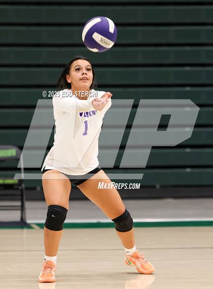 Thumbnail 3 in Caverna @ Green County photogallery.