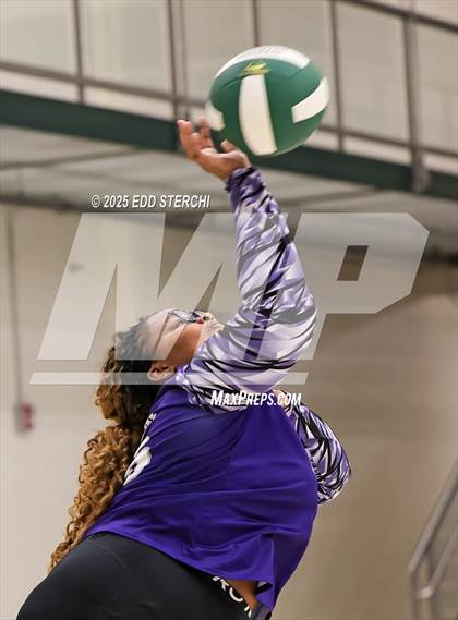 Thumbnail 2 in Caverna @ Green County photogallery.