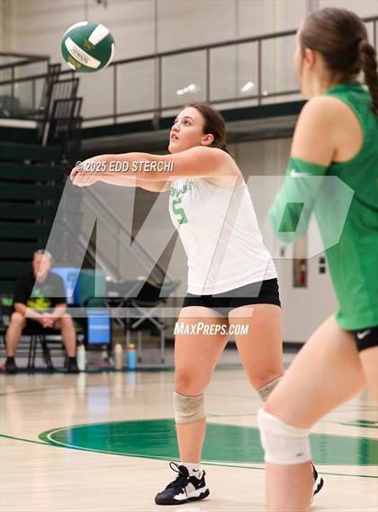 Thumbnail 1 in Caverna @ Green County photogallery.