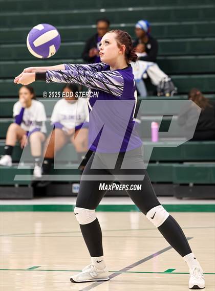 Thumbnail 1 in Caverna @ Green County photogallery.