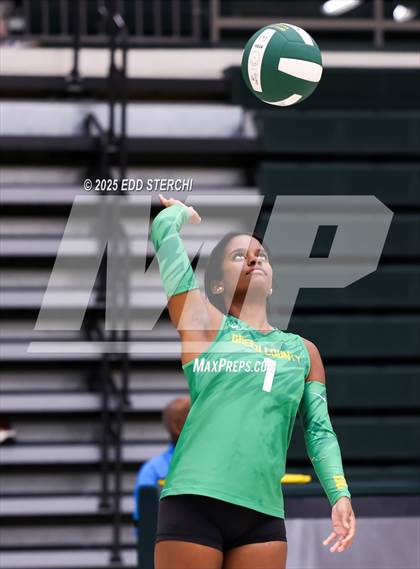 Thumbnail 1 in Caverna @ Green County photogallery.