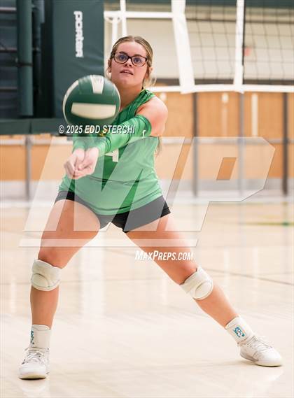 Thumbnail 2 in Caverna @ Green County photogallery.