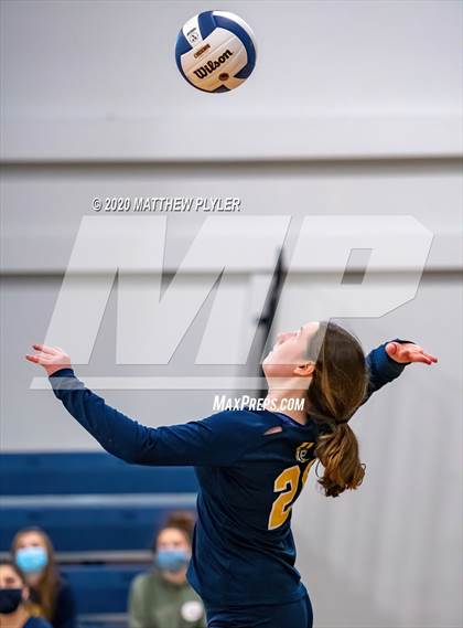 Thumbnail 3 in Greenfield vs John Paul II Catholic (CPIC Conference Tournament Finals) photogallery.