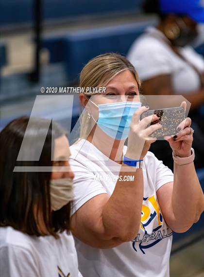 Thumbnail 1 in Greenfield vs John Paul II Catholic (CPIC Conference Tournament Finals) photogallery.