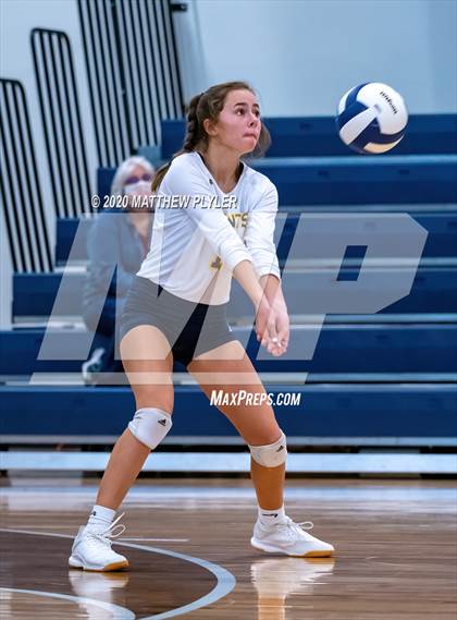 Thumbnail 2 in Greenfield vs John Paul II Catholic (CPIC Conference Tournament Finals) photogallery.