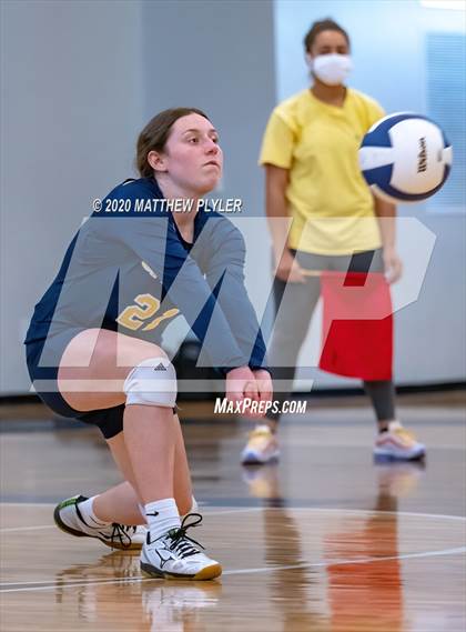 Thumbnail 2 in Greenfield vs John Paul II Catholic (CPIC Conference Tournament Finals) photogallery.