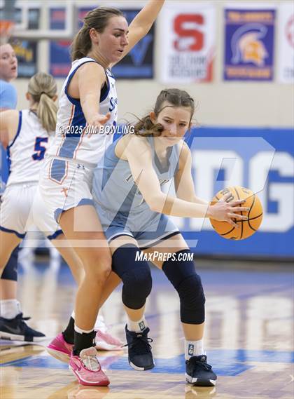 Thumbnail 1 in Cissna Park vs. St. Teresa (IHSA 1A Super-Sectional) photogallery.