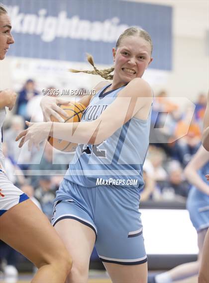 Thumbnail 1 in Cissna Park vs. St. Teresa (IHSA 1A Super-Sectional) photogallery.