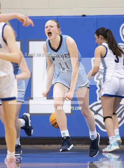 Thumbnail 2 in Cissna Park vs. St. Teresa (IHSA 1A Super-Sectional) photogallery.