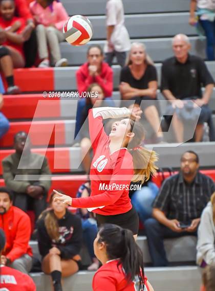 Thumbnail 3 in Willow Canyon @ Agua Fria photogallery.