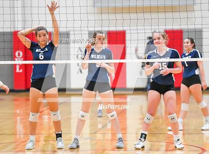Thumbnail 3 in Willow Canyon @ Agua Fria photogallery.