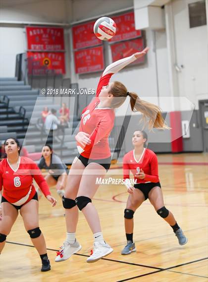Thumbnail 3 in Willow Canyon @ Agua Fria photogallery.