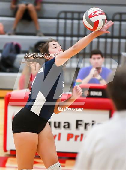 Thumbnail 3 in Willow Canyon @ Agua Fria photogallery.