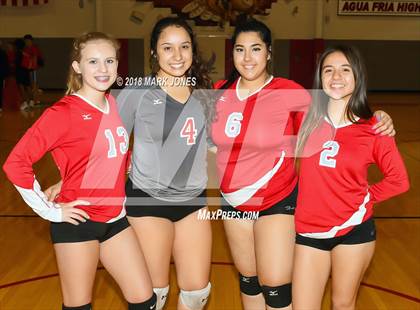 Thumbnail 3 in Willow Canyon @ Agua Fria photogallery.