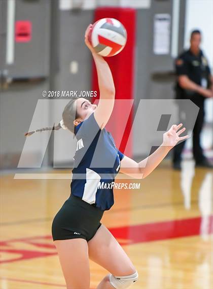 Thumbnail 3 in Willow Canyon @ Agua Fria photogallery.