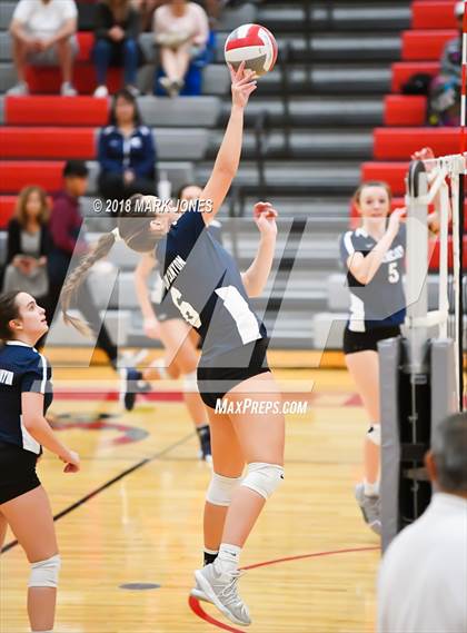 Thumbnail 3 in Willow Canyon @ Agua Fria photogallery.
