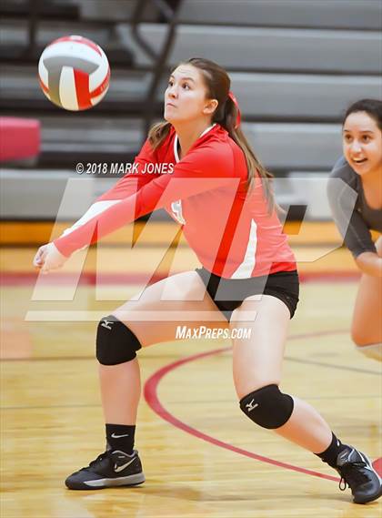 Thumbnail 1 in Willow Canyon @ Agua Fria photogallery.