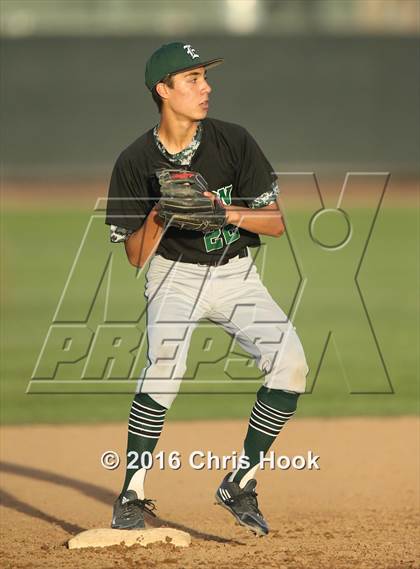 Thumbnail 1 in Edison vs. Cesar Chavez (Lancer Baseball Classic) photogallery.