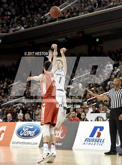Thumbnail 2 in Mater Dei vs. Chino Hills (CIF-SS Open Semi-Final) photogallery.