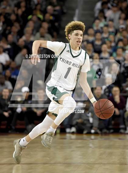 Thumbnail 3 in Mater Dei vs. Chino Hills (CIF-SS Open Semi-Final) photogallery.