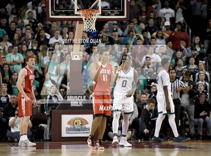 Thumbnail 3 in Mater Dei vs. Chino Hills (CIF-SS Open Semi-Final) photogallery.