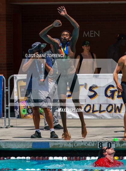 Thumbnail 2 in CIF-SS Division 3 Finals photogallery.